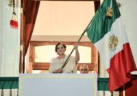 Rocío Nahle hace historia al dar el Grito de Independencia como primera gobernadora de Veracruz