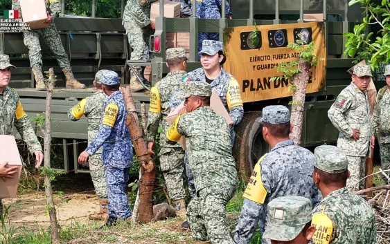 Ejército y GN aplican Plan DN-III-E en Texistepec, Veracruz, tras paso de la Onda Tropical 34