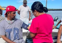 Tres pescadores de Tamiahua, Veracruz sobreviven tras quedarse a la deriva en altamar