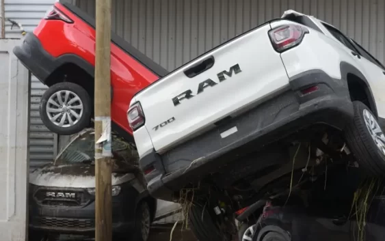 En Veracruz 300 mil afectados y 6 municipios incomunicados: Nahle