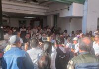 Por falta de pagos, carencias suspensión de cirugías, entre otros, protestan en el Nachón