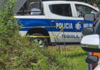 𝑨𝒔𝒆𝒔𝒊𝒏𝒂𝒏 𝒂𝒍 𝒄𝒐𝒎𝒂𝒏𝒅𝒂𝒏𝒕𝒆 𝒅𝒆 𝒍𝒂 𝒑𝒐𝒍𝒊𝒄𝒊́𝒂 𝒎𝒖𝒏𝒊𝒄𝒊𝒑𝒂𝒍 𝒅𝒆 𝑻𝒆𝒒𝒖𝒊𝒍𝒂