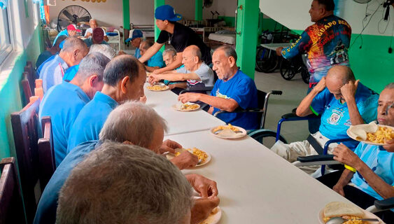 EXTORSIONAN A ASILO DE ANCIANOS