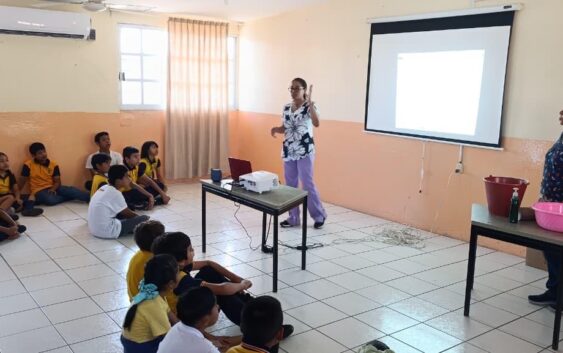 Lleva gobierno de Coatzacoalcos pláticas preventivas a escuelas de Coatzacoalcos