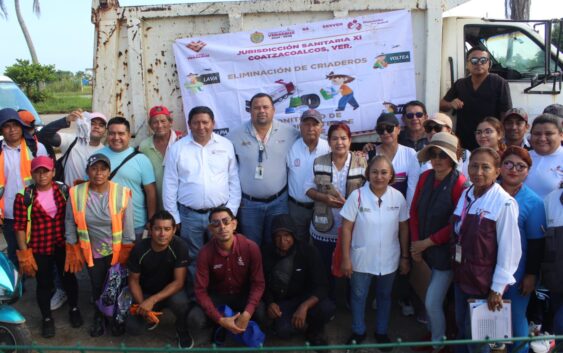 Refuerza gobierno de Coatzacoalcos acciones contra el dengue con el retiro de más de 140 toneladas de cacharros