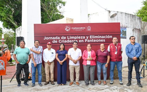 Gobierno de Coatzacoalcos refuerza acciones contra el dengue en panteones municipales