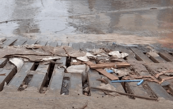 Bomberos de Xalapa piden no tirar basura en vía pública para evitar inundaciones 