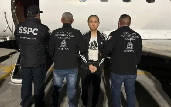 México entrega a EU a presunto narcotraficante chino ligado a cárteles mexicanos y detenido en Cuba