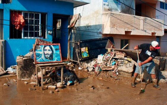 Gobierno de Nahle reporta 300 mil damnificados y seis municipios incomunicados por inundaciones en el norte de Veracruz