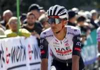 Otra Victoria para Isaac del Toro; Gana la Carrera Gran Piemonte 2025