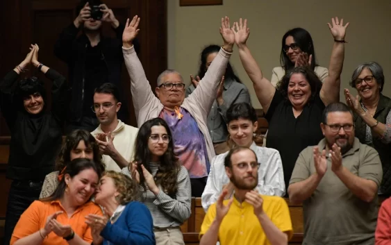 Uruguay aprueba ley de eutanasia, la primera en América Latina