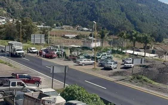 Código Rojo en Maltrata: asaltantes matan a un agente y roban armas