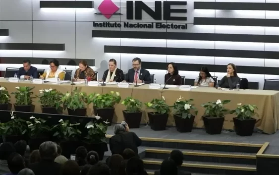 Ajusta INE presupuesto ante recorte de mil millones