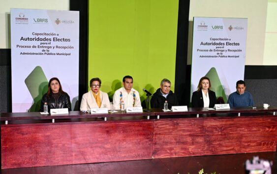 Capacitan Congreso y Orfis a autoridades electas de 51 ayuntamientos de la zona centro