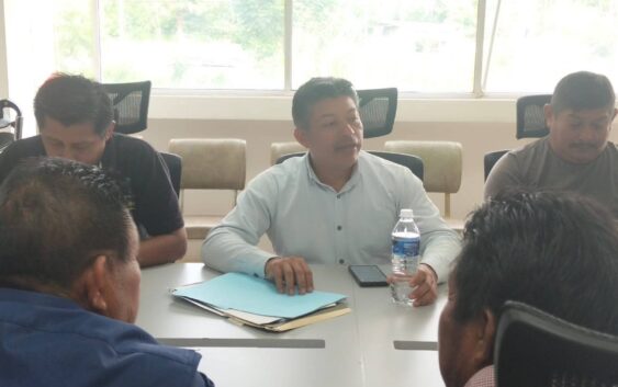 Carretera ACAYUCAN-SOTEAPAN debe ser de concreto