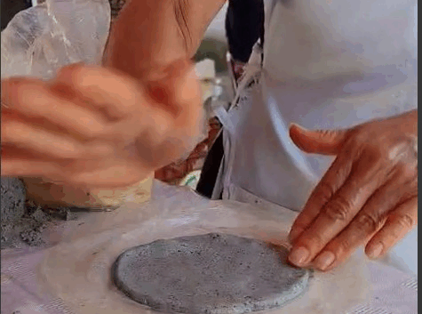 La dignidad que aún se vende en el tianguis