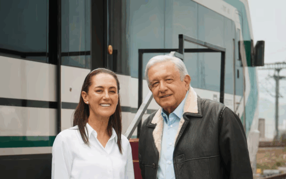 ‘Le enviamos un aplauso’: Sheinbaum celebra reaparición de López Obrador