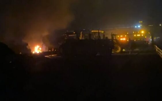 CAMPESINOS PARALIZAN LA AUTOPISTA MÉXICO–PUEBLA EN PROTESTA POR LA LEY NACIONAL DE AGUAS