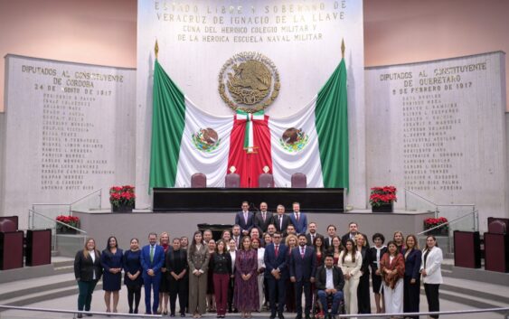 Orden y disciplina financiera, destaca la gobernadora Rocío Nahle ante el Congreso