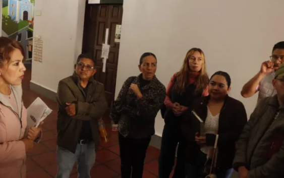 Regidor espurio, controla entrega-recepción en Fortín y el próximo alcalde está ausente