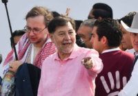 Noroña defiende a hijo de AMLO que fue visto con bolso Hermès: ‘Si su ingreso se lo permite, adelante’