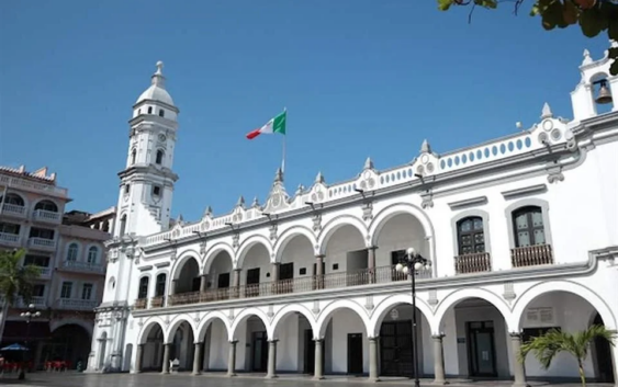 Ayuntamiento de Veracruz niega nueva deuda pública; atribuye pasivos a otros gobiernos