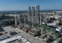 Refinería de Dos Bocas, lejos de refinar 280 mil barriles diarios: Producción cae 1.7% en octubre