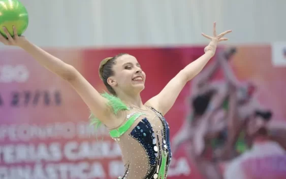 Muere campeona de gimnasia, Isabelle Marciniak, por un agresivo cáncer a los 18 años