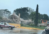 Simplemente se cayó: video capta derrumbe del Colotero; Gobernadora ofrece restauración