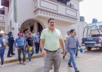 Alcalde de Oluta supervisa áreas del Ayuntamiento