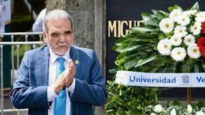 Rector se lava las manos y quiere que la sociedad repare daños por inundaciones