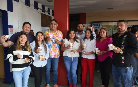 Ayuntamiento de Jáltipan comparte la tradicional Rosca de Reyes en un ambiente de unidad y gratitud