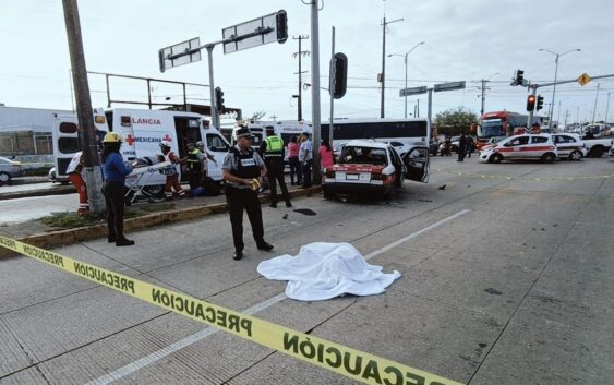 Tragedia en Coatzacoalcos: dos mujeres muertas tras choque