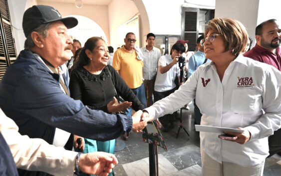 Con gran afluencia de los contribuyentes, inicia Ayuntamiento de Veracruz cobro del impuesto predial 2026