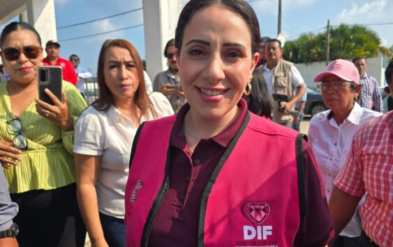 Presidenta del DIF Coatzacoalcos arranca trabajo con visitas a centros asistenciales y atención directa a población vulnerable, además de la celebración del día del niño en Villa Allende.