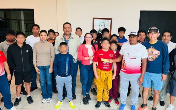 Sayula apoya a atletas rumbo al Pre Estatal CONADE