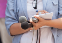 Medios de comunicación recortan el periodismo de servicio y apuestan por investigación y reporteo