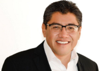 Que los muertos entierren a sus muertos.