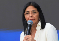 La historia nunca empieza donde uno quiere.