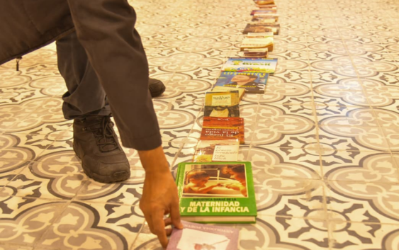 Realizan jornada de donación “El Kilómetro del Libro” en Casa Chantli