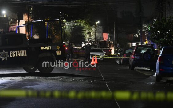 Atacan a balazos vivienda del alcalde de Banderilla; un auto también resultó dañado