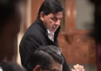 Scherer revela que Jesús Ramírez benefició a la impresora de Regeneración por $2,800 millones