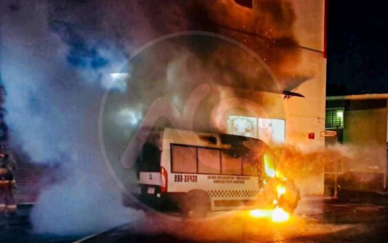 Incendian patrulla de traslado de la SSP en SanAndrésTuxtla