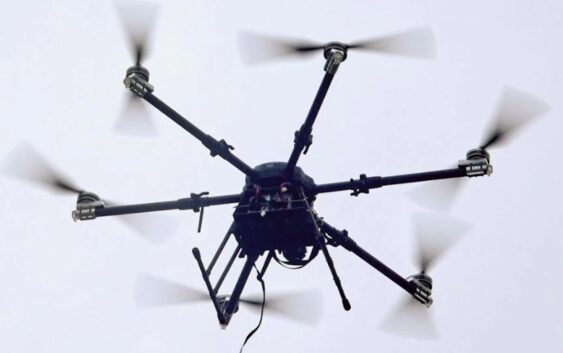 Drones del narco obligaron a cerrar espacio aéreo en El Paso