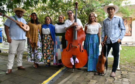 Segundo día de las Fiestas de la Candelaria hacen vibrar a Tlacotalpan con Son y tradición