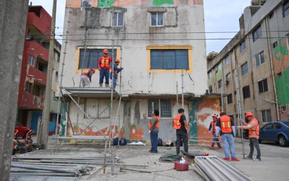 “Estamos levantando a Coatzacoalcos”: arranca Pedro Miguel Rosaldo rescate de la avenida UV y la Juan Osorio