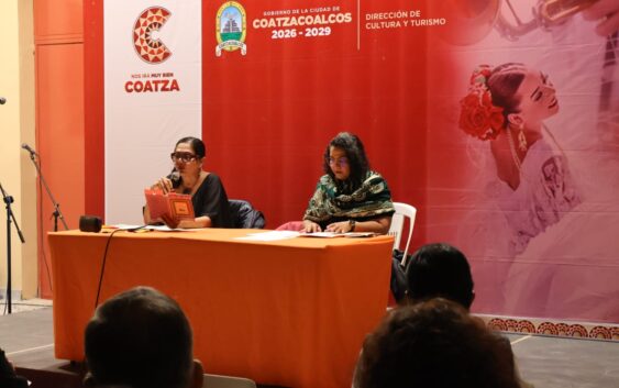 Promueve en Coatzacoalcos la cultura y la lectura con ‘Poesía a dos voces’