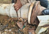 CMAS trabaja a marchas forzadas en fuga de agua para restablecer el servicio de agua en el poniente de la ciudad