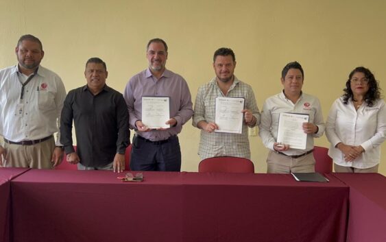 Ayuntamiento de Cosoleacaque y CECATI 72 firman convenio de colaboración