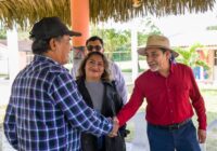 Gobierno Municipal visita la comunidad Emiliano Zapata para impulsar la educación